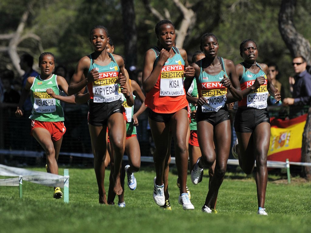Faith Chepngetich Kipyegon (KEN) during the junior women's race at the 2013 IAAF World Cross Country Championships, Bydgoszcz, Poland (© Getty Images)