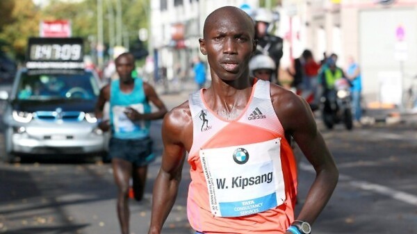 Wilson Kipsang from Kenya winning the Berlin Marathon in 2013