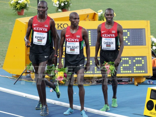Kenya’s quartet of Collins Cheboi, Silas Kiplagat, James Magut and Asbel Kiprop sets a new World record of 14:22.22 in the Men’s 4x1500m / Photo credit: Derek Smith