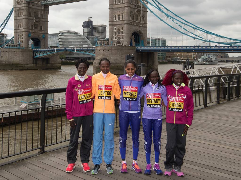 Kenya’s fabulous quartet, Edna Kiplagat, Florence Kiplagat, Priscah Jeptoo and Mary Keitany flanks Ethiopian Aselefech Mergia in London. / Credit: Virgin Money London Marathon