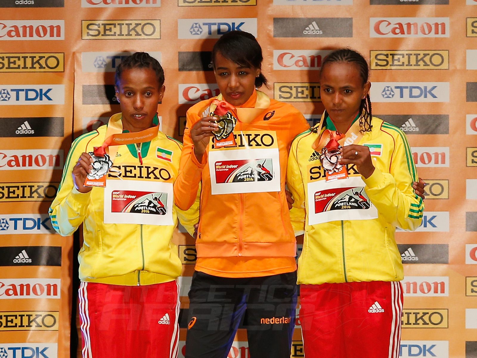 Dawit Seyaum, Sifan Hassan and Gudaf Tsegay on the podium at Portland 2016 / Photo credit: Getty Images for the IAAF.