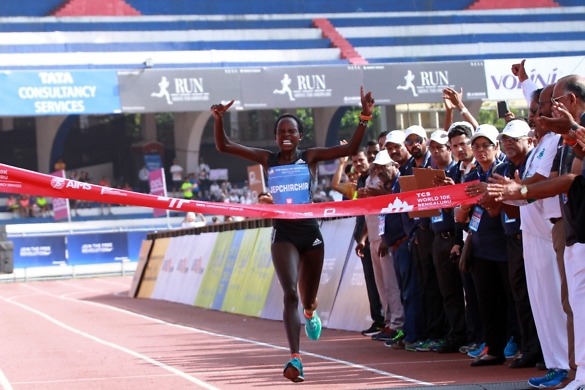 Jepchirchir breaks world half marathon record in Ras al-Khaimah