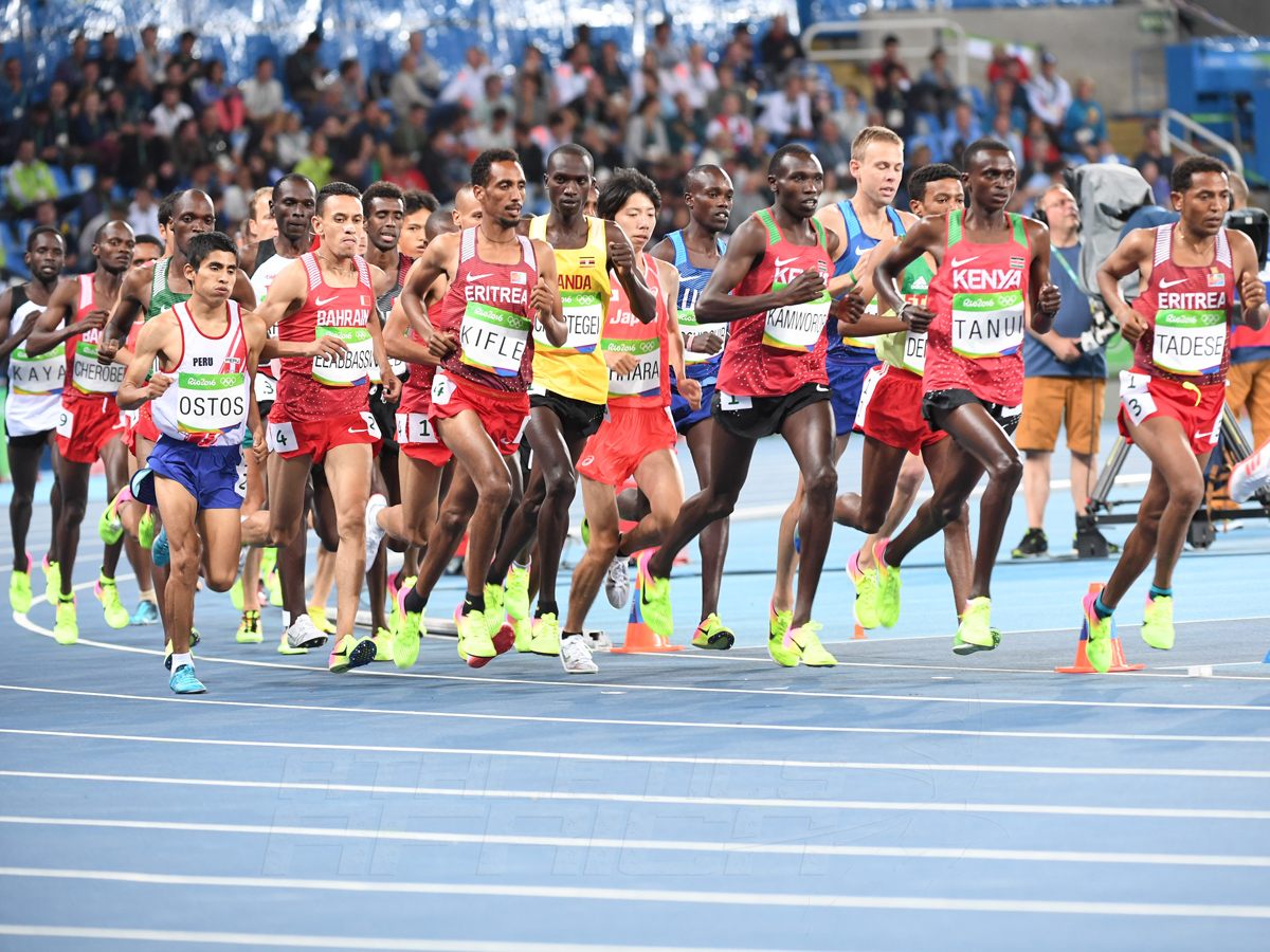Men's 10,000 Final on day 2 at the Rio 2016 Olympics / Photo credit: Norman Katende