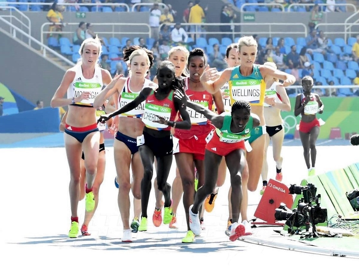The women's 5000m Heats on day 5 at the Rio 2016 Olympics / Photo credit: Norman Katende