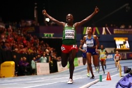 Birmingham 2018: Niyonsaba edges Wilson for 800m gold