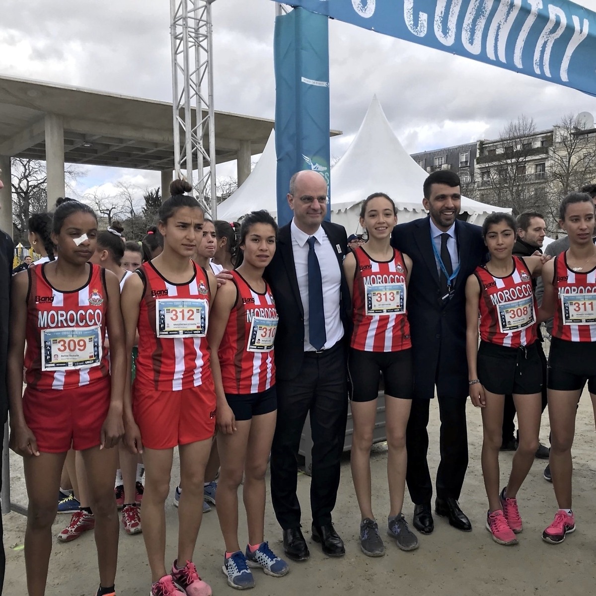 Bare overfyldt voldsom prøve Morocco, Algeria shine at 2018 ISF WSC Cross Country in Paris –  AthleticsAfrica
