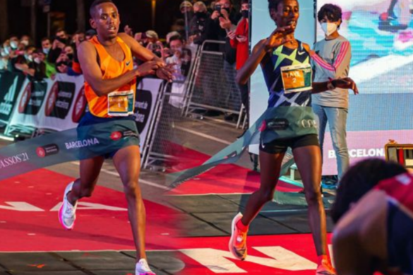 Taye and Aregawi set new world 5km records in Barcelona