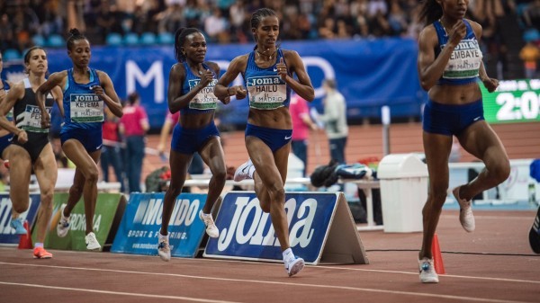 Ethiopian Lemlem Hailu's world U20 indoor 1500m record of 4:01.57 in Lievin, France.