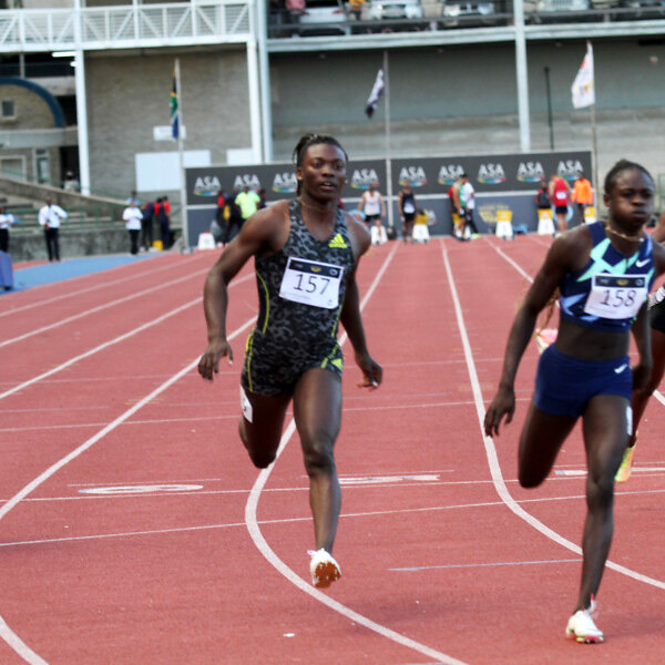 Christine Mboma (158), beating her Namibian compatriot Beatrice Masilingi (157) in the women’s 100m final / Credit: Tladi Khuele / ASA