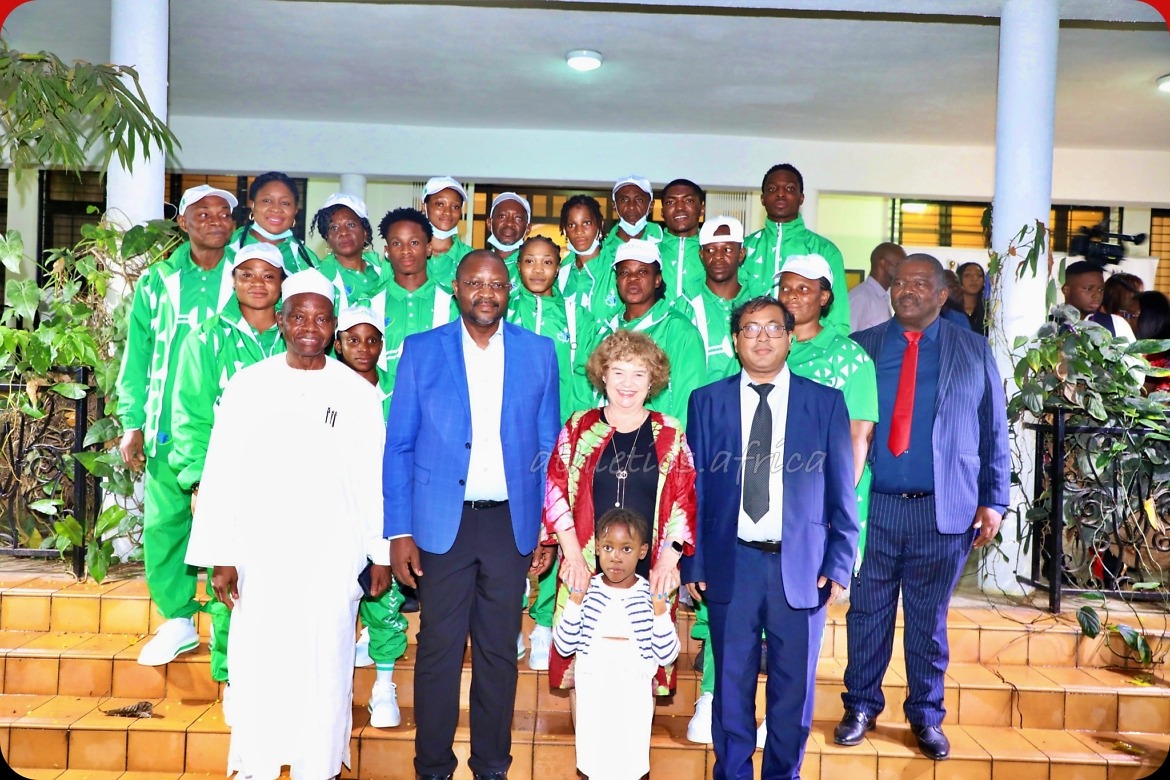 British High Commissioner, Catriona Laing, hosted a farewell reception for Birmingham Commonwealth Games bound Nigerian athletes, alongside the Minister of Sports Sunday Dare and Habu Gumel the President of the Nigerian Olympic Committee in Abuja.