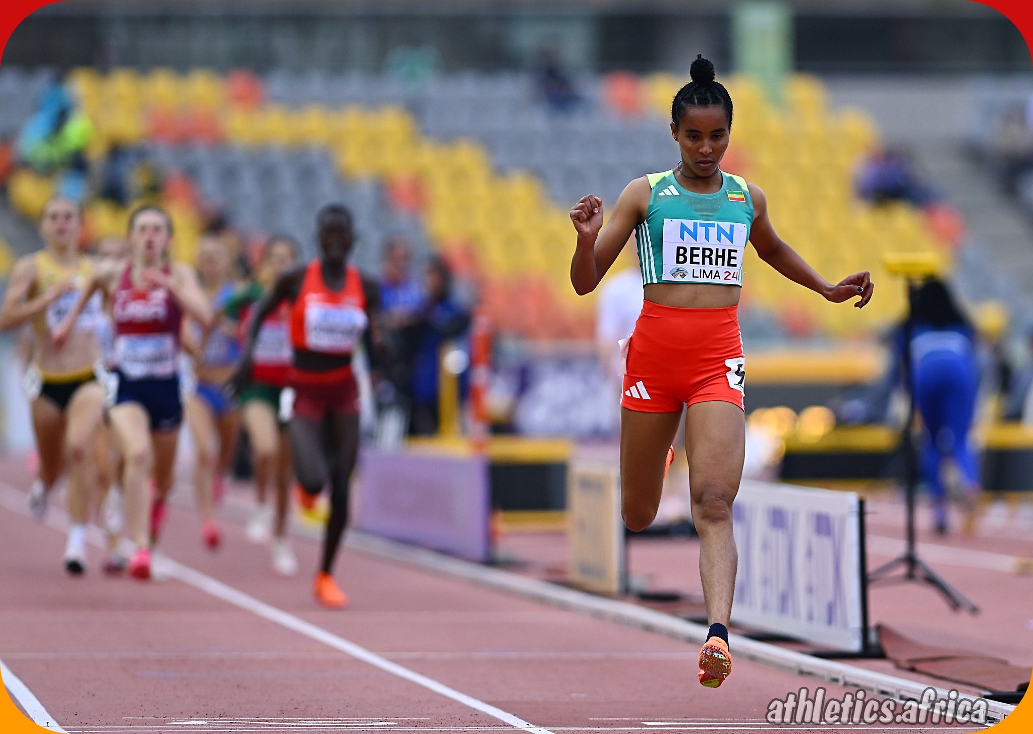Ethiopia's Saron Berhe wins Women's 1500m Heat 2 in 4:18.88 at 2024 World Athletics U20 Championships Lima, Peru / Photo credit: Enzo Santos Barreiro for World Athletics