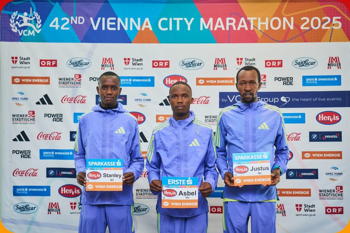 Stanley Kurgat, Asbel Rutto and Justus Kangogo, after the press conference at the 42nd edition of Vienna City Marathon / Photo credit: VCM / Roman Pfeiffer